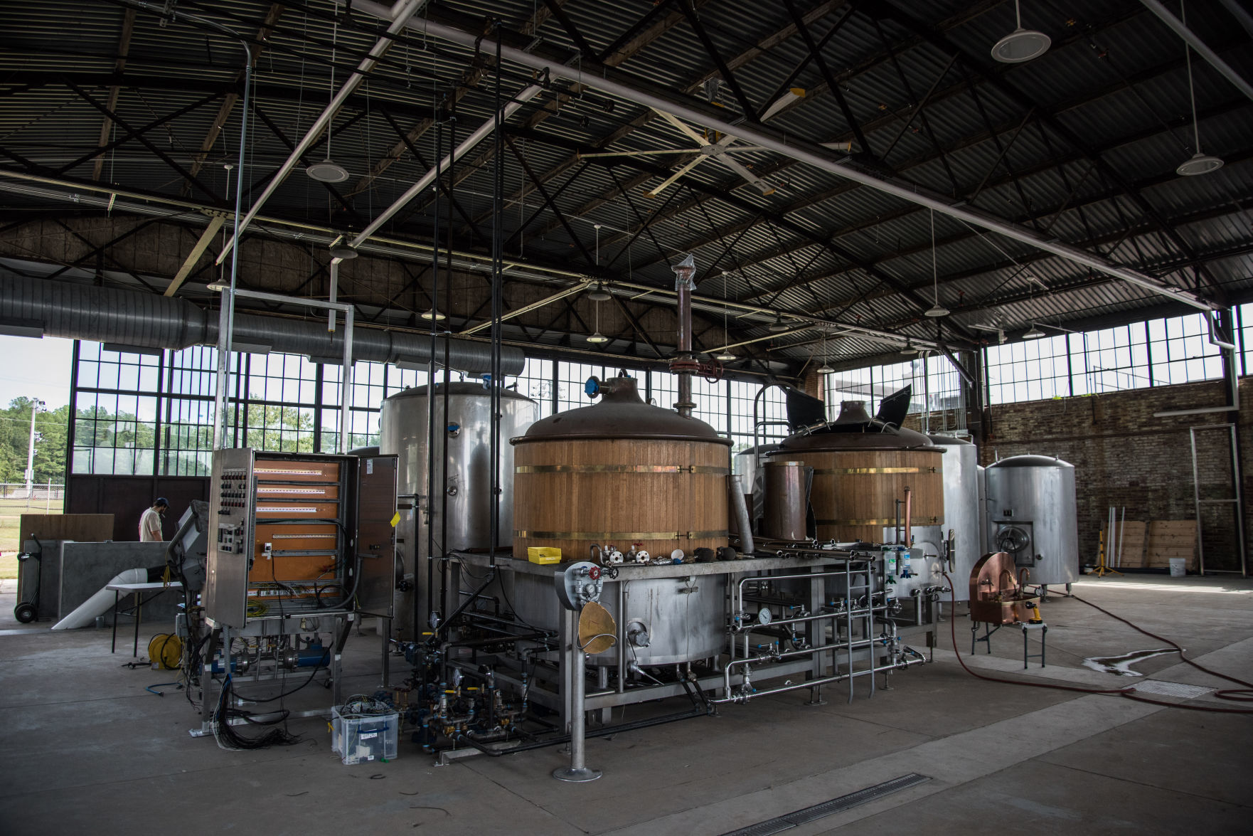 Hunter Gatherer Hangar THammond.jpg